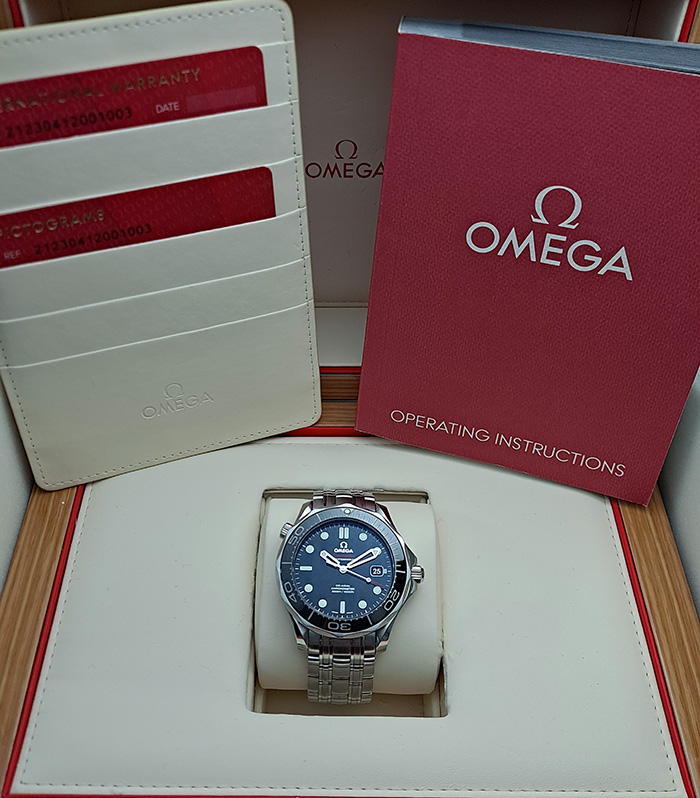 Omega Seamaster Professional Co-Axial Wristwatch Ref. 212.30.41.20.01.003
